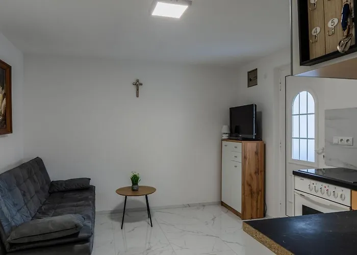 Appartamento Kristija Vir