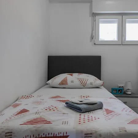 Kristija Apartmán Vir